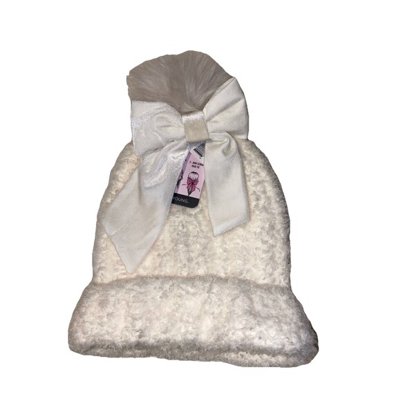 David & Young Women/Girl’s Fuzzy Beanie Pom-pom Detachable Bow Ivory OS NWT - Picture 1 of 3
